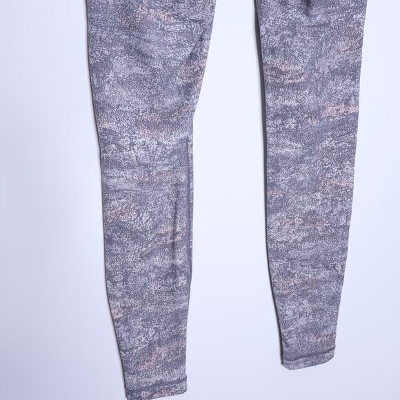 LULULEMON Wunder Under High-Rise Tight 28" Frozen Alpine White Multi Women's 6 - Picture 8 of 9